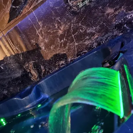 Appartement Royalspa D'amour Avec Jacuzzi Privatif *